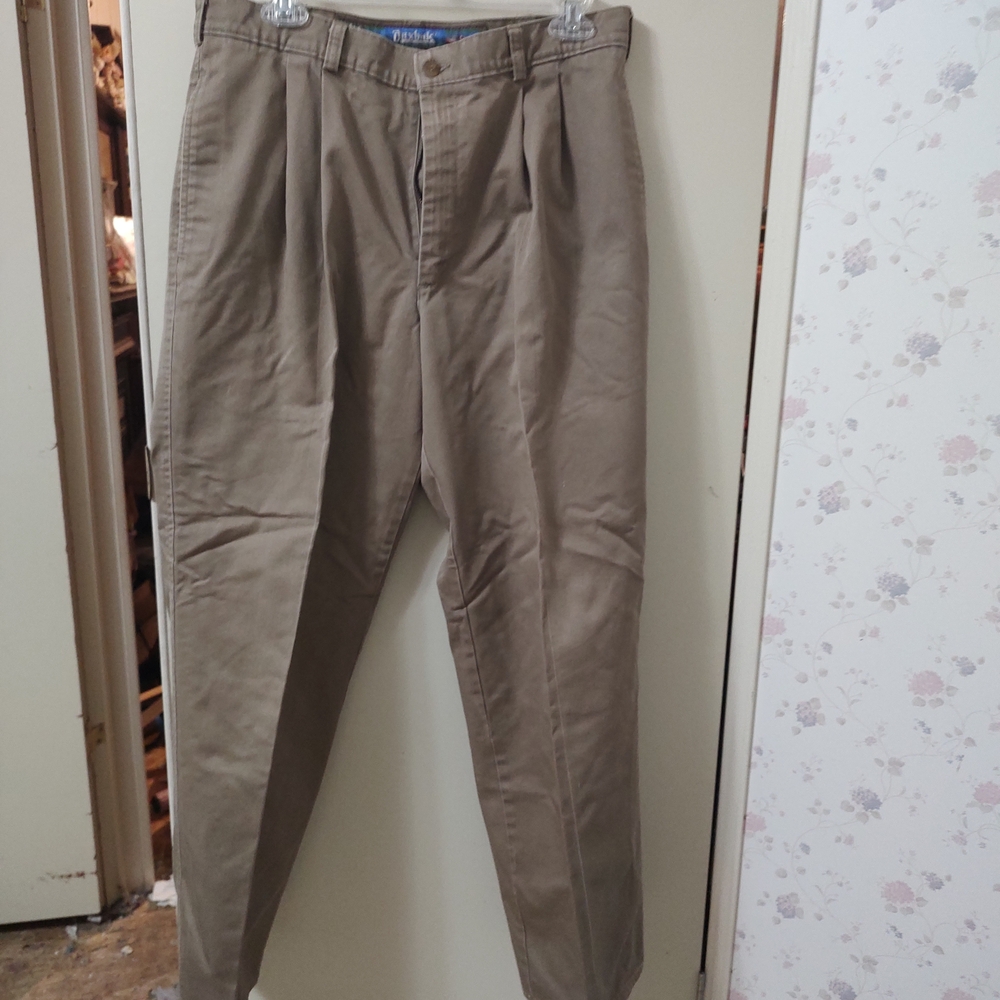 Versatile Khaki Chinos for Men